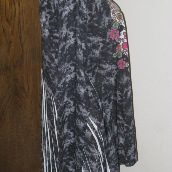 One World Plus Size 1x, 14,16, Dias De Los Muertos, Day of the Dead Tunic Top - Picture 5 of 7